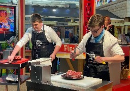 Trois jeunes apprentis bouchers de Calais brillent dans un concours au Salon international de l'agriculture.