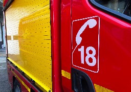 Un feu de canapé dans une maison à Etaples