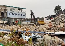 Marquise : une partie des 700 élèves du Collège Jean Rostand évacuée à cause d'une conduite de gaz arrachée. 