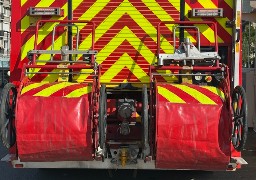 Etaples : les vestiaires du terrain des associations touchés par incendie. 