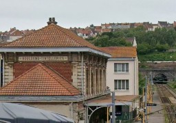Boulogne-sur-mer : Un piéton meurt percuté par un TER vide en gare des Tintelleries.