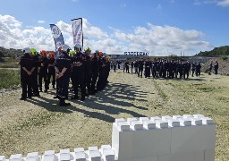 Boulonnais: la première pierre de la future caserne des pompiers posée à Résurgat
