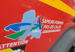 Wissant: une motarde blessée après une collision avec une voiture sur la D940
