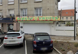 Berck : une automobiliste de 82 ans termine sa course dans la vitrine d’un magasin
