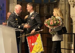 Vincent Riffault a fait ses adieux aux gendarmes vendredi soir, lors d’une cérémonie à l’hôtel de ville de Calais.
