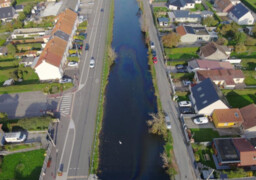 Canal de Guînes : pollution à l'hydrocarbure sur plus d'un kilomètre 