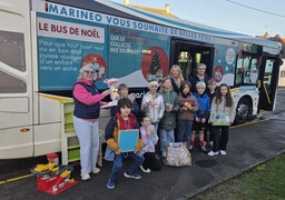 Jouets, points de collecte: comment participer à la tournée du Bus de Noël Marinéo dans le Boulonnais