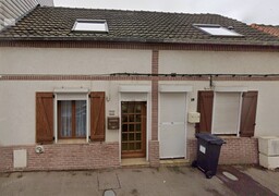 Berck : une voiture percute une maison rue Sainte-Marie, le conducteur prend la fuite