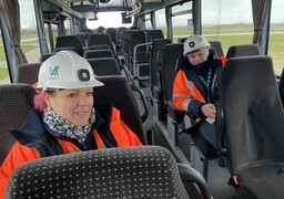 Des salariés du calaisis choisissent le car pour aller travailler chez Verkor, à Bourbourg