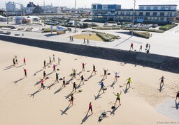 Tourisme en hausse à Calais : la ville veut transformer l’essai cet été, avec la plage en locomotive