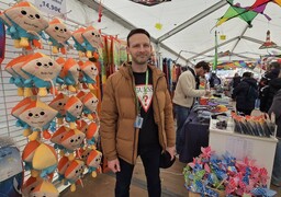 Aux cerfs-volants de Berck, le chiffre d'affaires des commerçants s'envole aussi, malgré une conjoncture compliquée