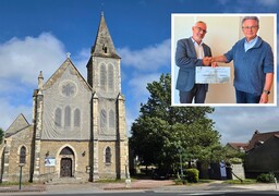 Wimereux: l'association des Amis de l'Eglise remet 120 000 euros pour la rénovation, réouverture espérée en 2028 !