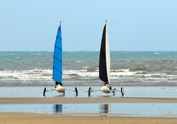 Les Escapades Radio 6: faire le plein de sensations en char à voile, sur la plage de Boulogne-sur-mer