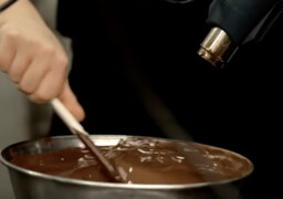 Boulogne-sur-mer : Constance Butor qualifiée pour la finale nationale du Meilleur Apprenti de France en chocolaterie-confiserie
