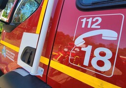 Calais : une voiture termine sa course au bord de l’eau, un homme blessé