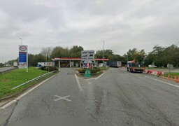 Grande-Synthe : quatre migrants blessés à l’arme blanche près de l’A16