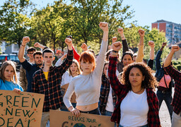 Interpellations, revendications sur la santé mentale : la mobilisation était tendue ce jeudi au lycée Boucher-de-Perthes à Abbeville