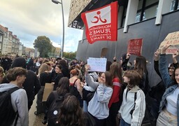 La colère lycéenne politisée ? LFI et communistes du Boulonnais assument, les observateurs regrettent