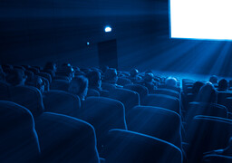 Abbeville : un homme vide un extincteur au cinéma CGR, toutes les salles évacuées en pleine séance !