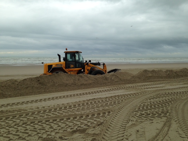J-3 avant l'enduropale du Touquet ! zoom sur la construction du parcours sur la plage avec les services techniques